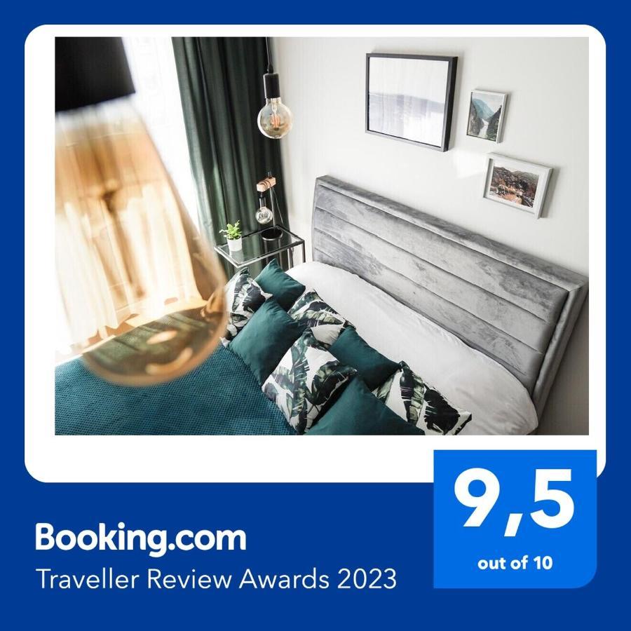 Vizzit Us Premium Apartments Warsaw Luaran gambar